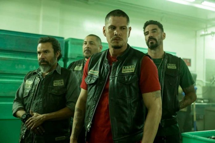 Mayans M.C. Season 5 Episode 4 EZ with his gang