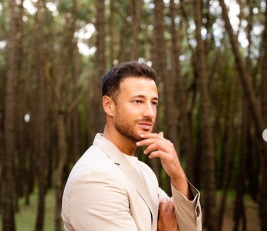 In Deep Fake Love: Are Ángel Santiago and Zara Together? angel santiago