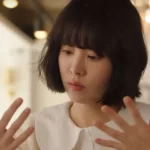 Behind Your Touch Episode 1 Recap and Ending Explained Behind Your Touch Episode 1 Recap and Ending Explained