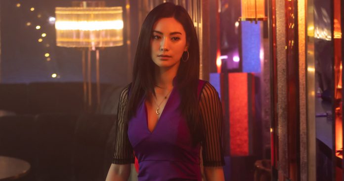 Who is Mi-mo’s Father in Netflix's Mask Girl