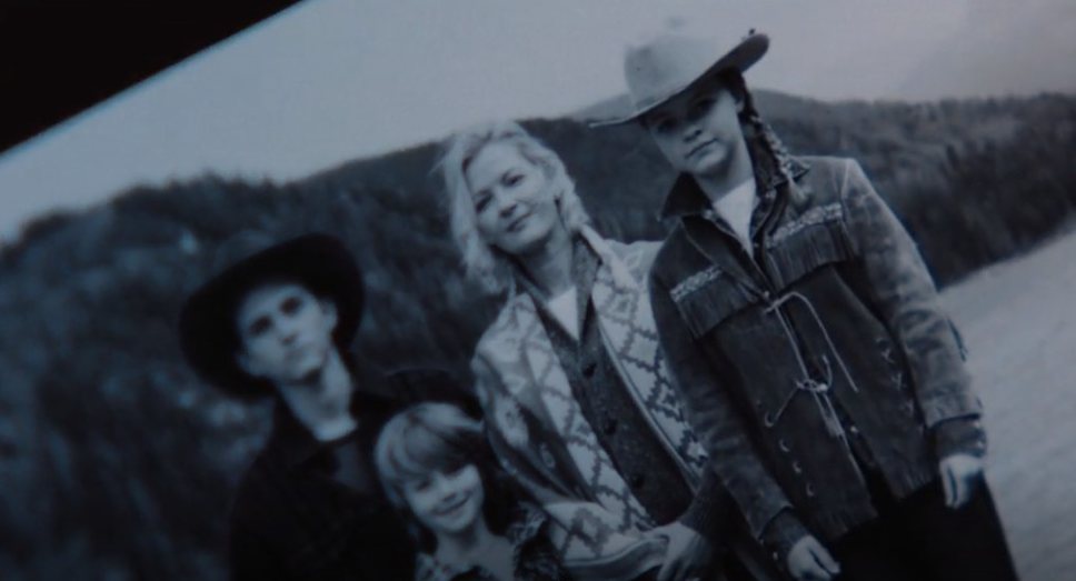 Yellowstone Season 1 Dutton's family photo