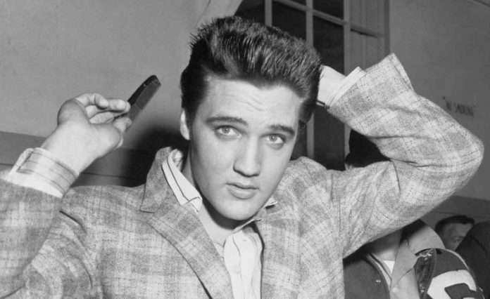 'Satnin’ in Elvis' Life