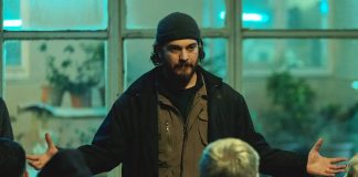 Netflix: Who is Kübra: Does God Text Gokhan? KUBRA-NETFLIX-