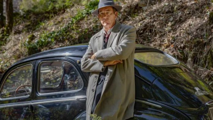 Monsieur Spade on AMC