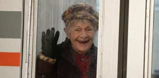 Is Bev leaving The Conners? Estelle Parsons’ Departure the-conners-Bev Estelle Parsons