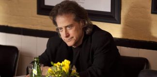Curb Your Enthusiasm S12 E05: A Tribute to Richard Lewis! Who is Richard Lewis Curb Your Enthusiasm 12x5 A Tribute to Richard Lewis-