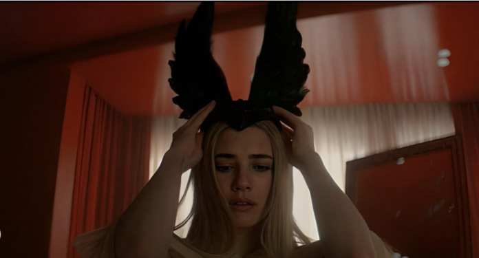 AHS Delicate finale