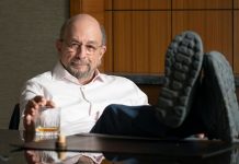 The Good Doctor: What Happened to Dr. Aaron Glassman? Is He Dead or Alive in the Series Finale? the good doctor series finale dr-glassman