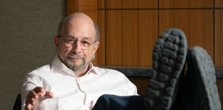 The Good Doctor: What Happened to Dr. Aaron Glassman? Is He Dead or Alive in the Series Finale? the good doctor series finale dr-glassman