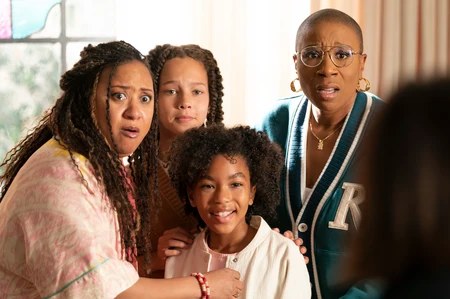 911 season finale 7 recap Hen and Karen's Fight for Mara Custody 