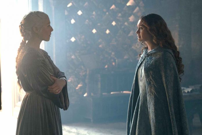 house-of-the-dragon-Finale-Season-2-hepisode-8-emma-d-arcy-olivia-cooke-