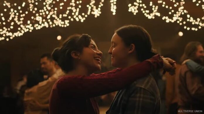 Ellie and Dina Kiss Scene -