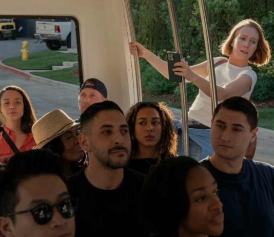 HACKS (BIG, BRAVE GIRL) RECAP: SEASON 4 EPISODE 1 — EXPLAINED HHAcks s4 e1 Hannah Einbinder-