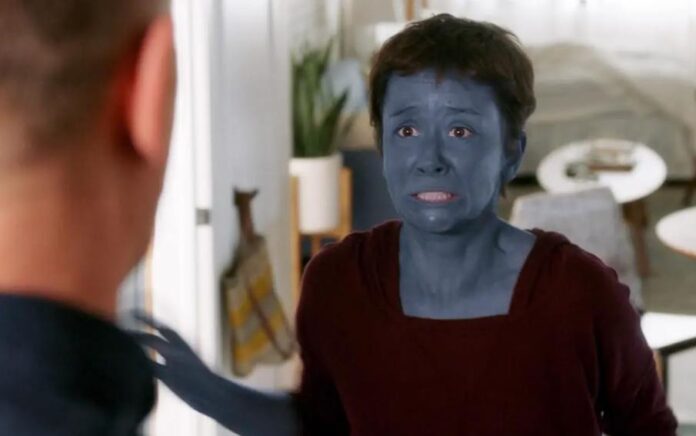 911 s8e17 lorna blue face-compressed