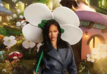 Rihanna - Friend Of Mine (from the Smurfs Movie Soundtrack)-