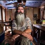 Duck Dynasty Patriarch Phil Robertson Passes Away duck-dynasty- Phill robertson death