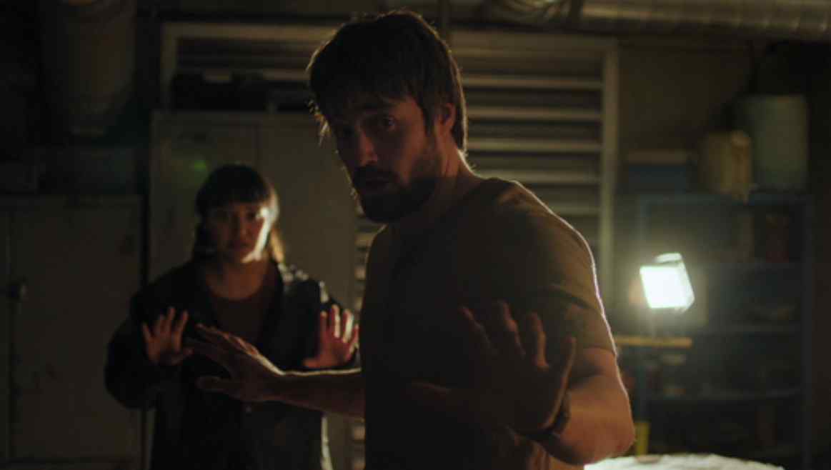 the last of us eps 207 finale Ariela Barer, Spencer Lord- 