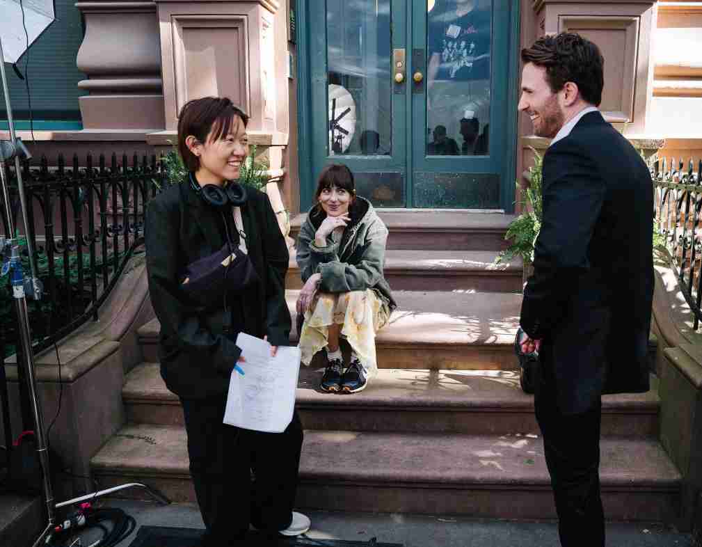 Chris Evans, Dakota Johnson, and Celine Song in Materialists (2025) 